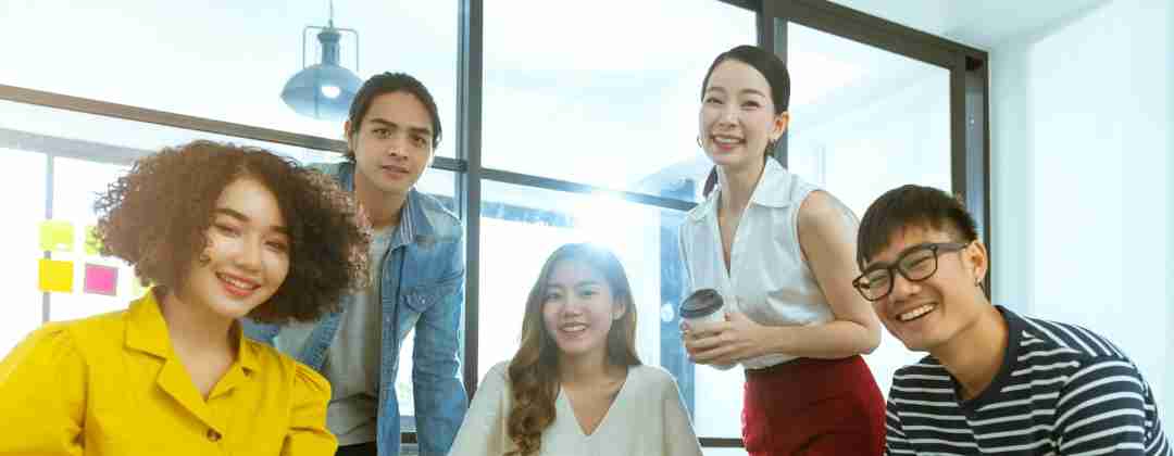 与全球最佳雇主  至成国际光电<br>
一起探索未来职涯可能